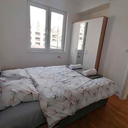 Sarah - City Apartment Skopje Eksteriør billede
