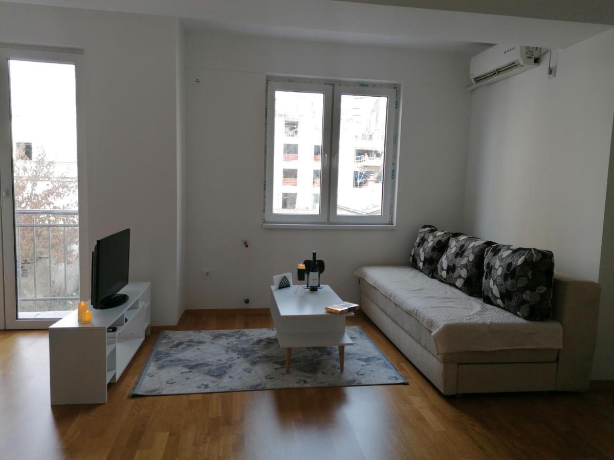 Sarah - City Apartment Skopje Eksteriør billede